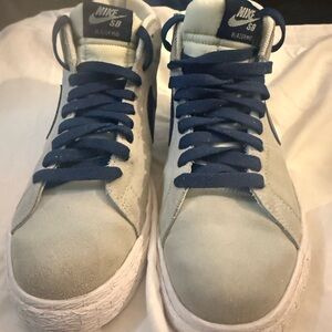 Nike SB Blazer Mid Sneakers - Gray and Blue size 5 suede sporty retro